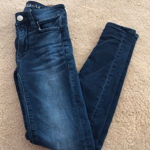 American eagle blue jeans